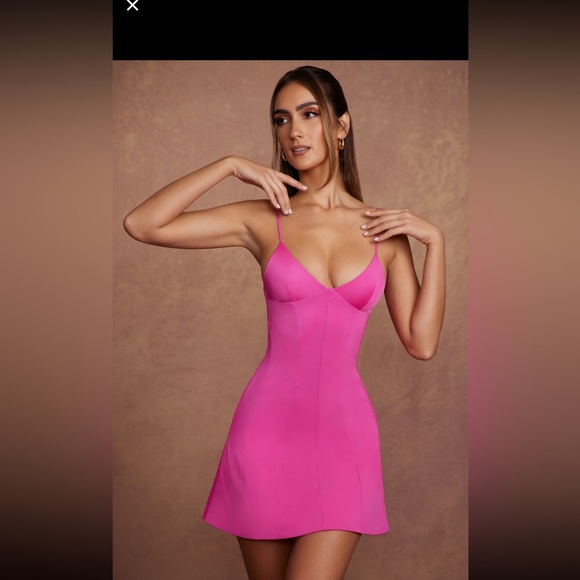 oh polly dress in xs Barbie - Picture 4 of 9